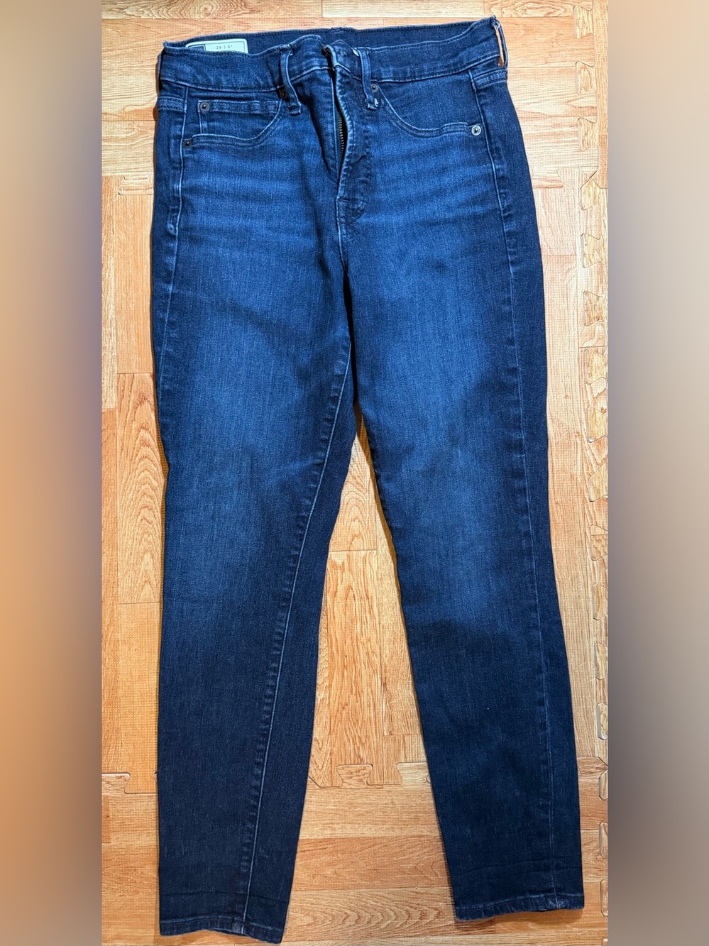 Gap Women’s Dark Blue True Skinny High Rise